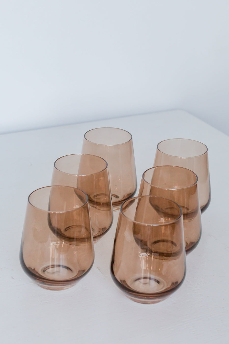 Rich mocha and fine wine pairing for an elegant tasting experience