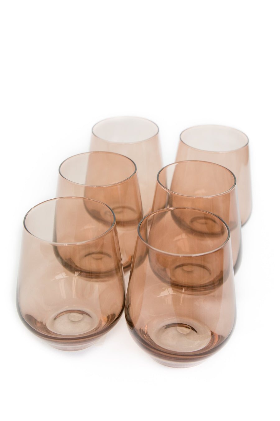 Rich mocha and fine wine pairing for an elegant tasting experience